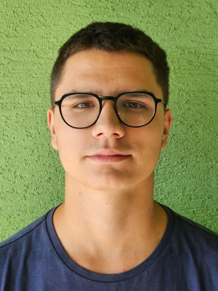 Fotografia osoby Róbert Halmeš
