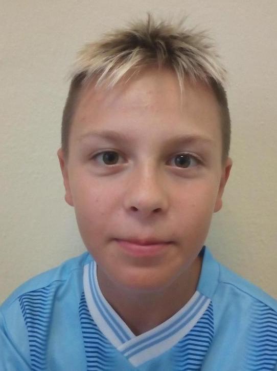 Dennis Stoľár