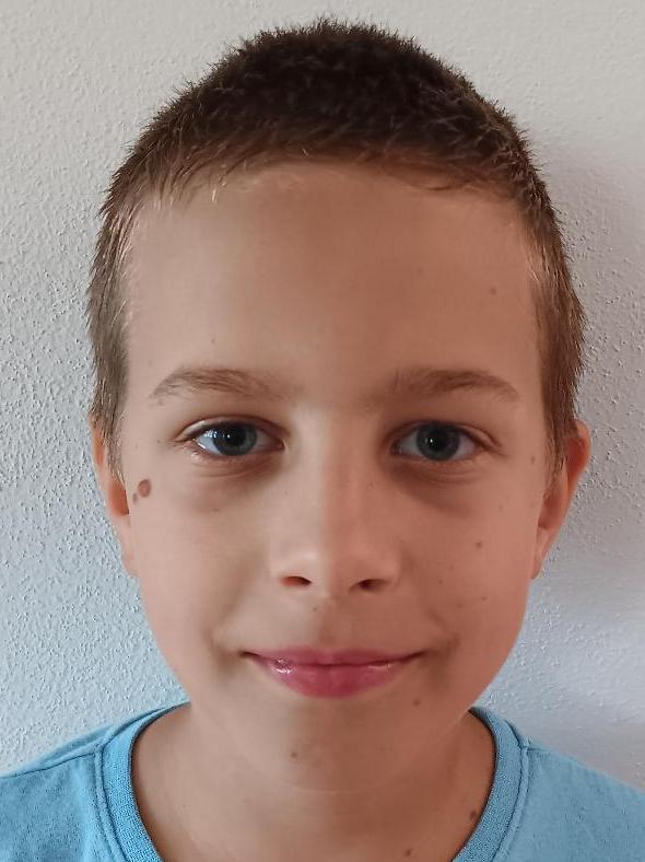 Fotografia osoby Matej Slušný
