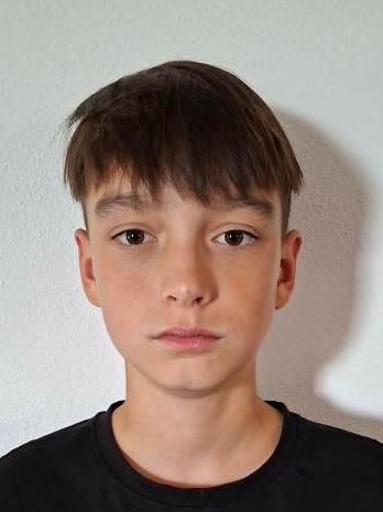 Viktor Uharček