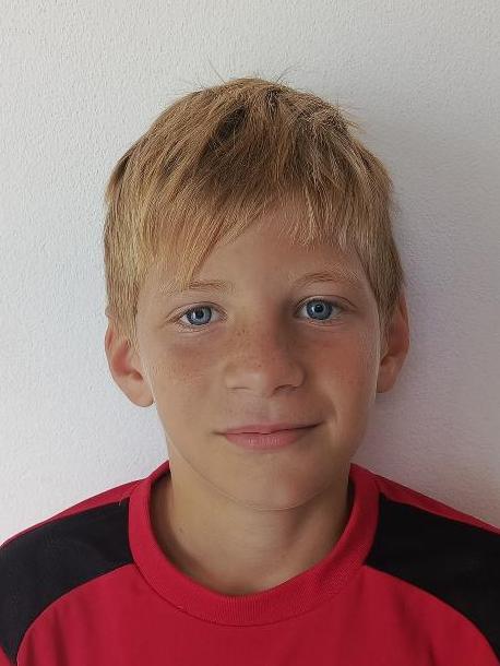 Dominik Raček