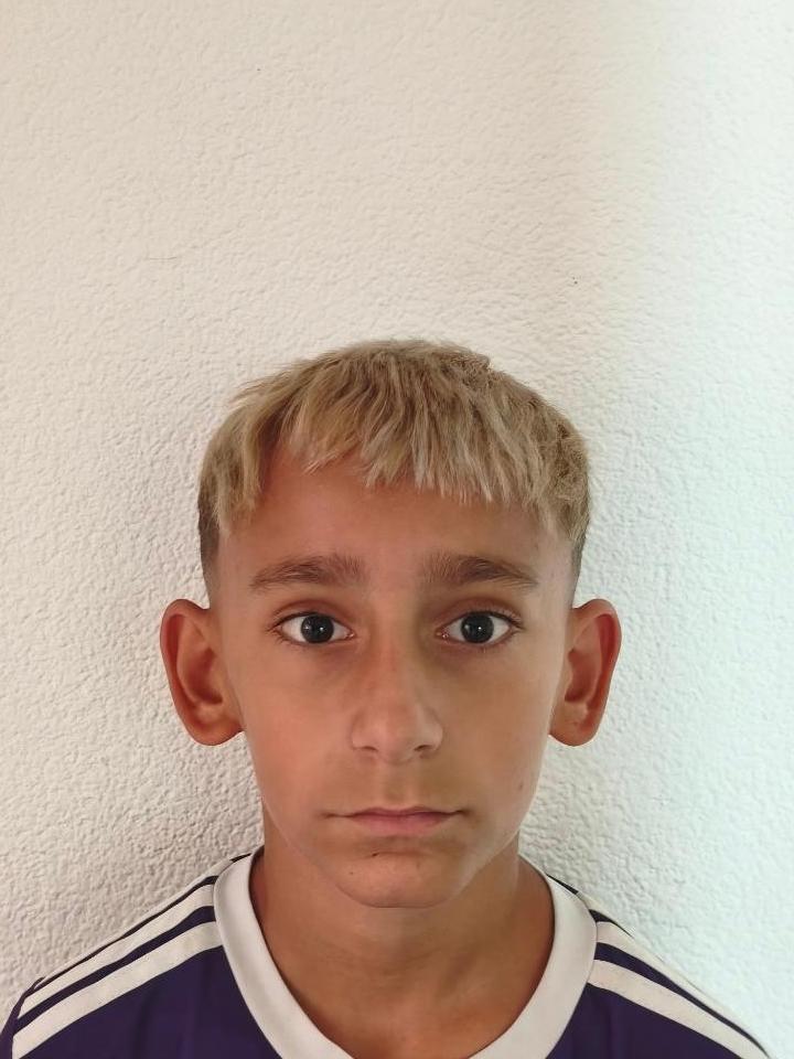 Alex Lazár