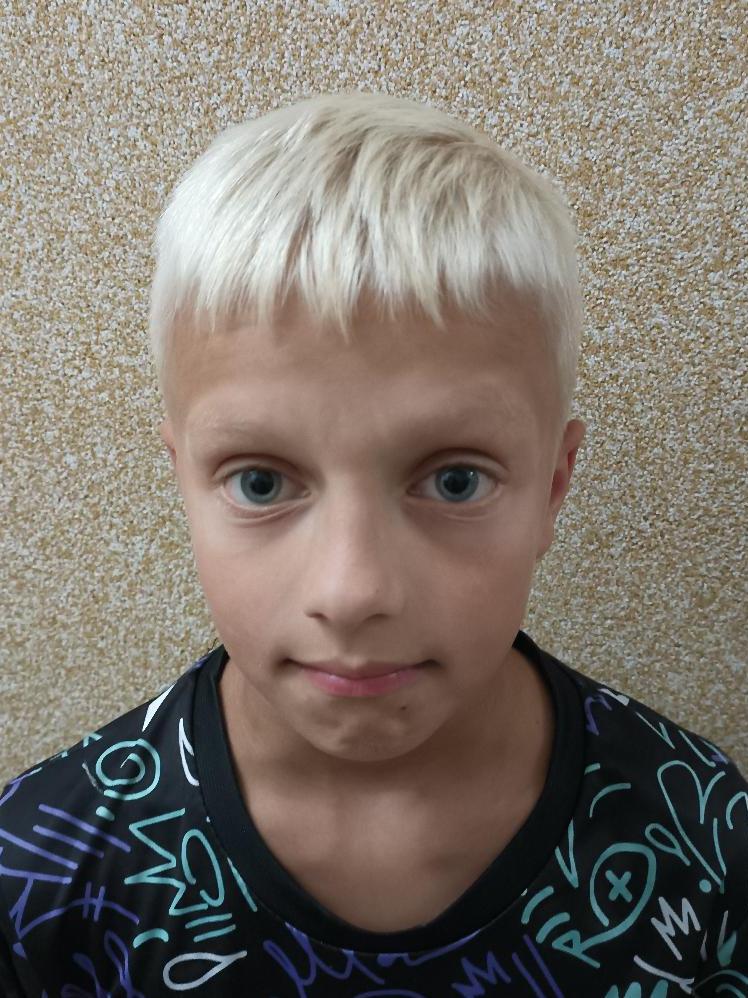 Tobias Bartoš